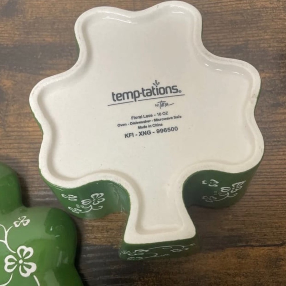 Shamrock Ramekin with Lid - Picture 7 of 7